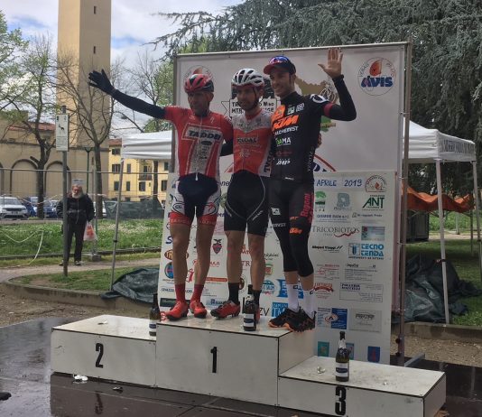 Da Piazza a Piazza, più di 700 al via: Favilli e Fumagalli i bikers più veloci