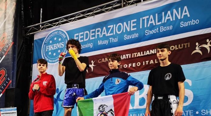 Bianchi mette tutti al tappeto: è lui il campione italiano di kickboxe