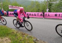 Giro d’Italia, migliaia di tifosi in festa in tutta la provincia
