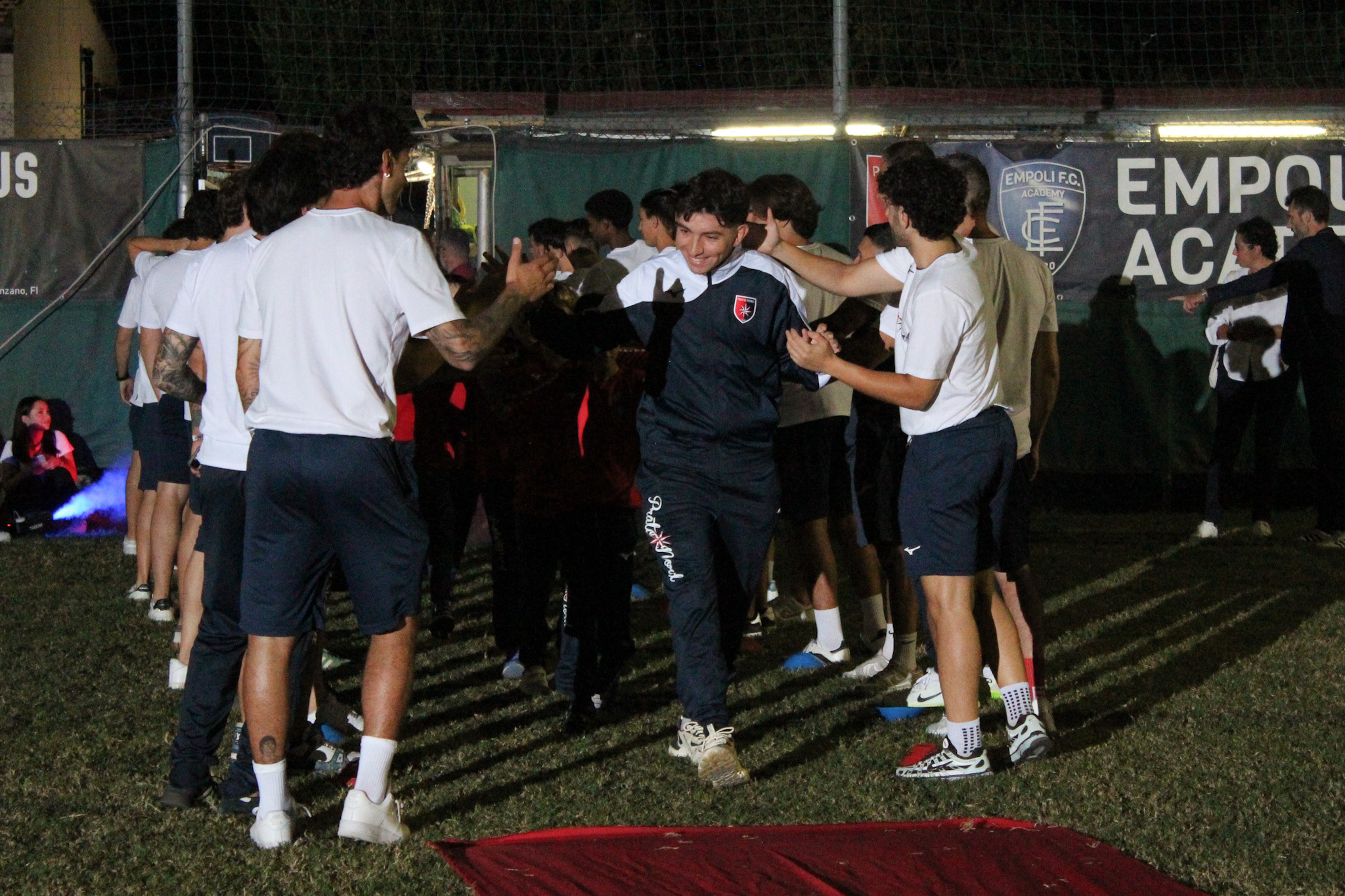 La grade festa di presentazione di tutte le squadre del Prato Nord