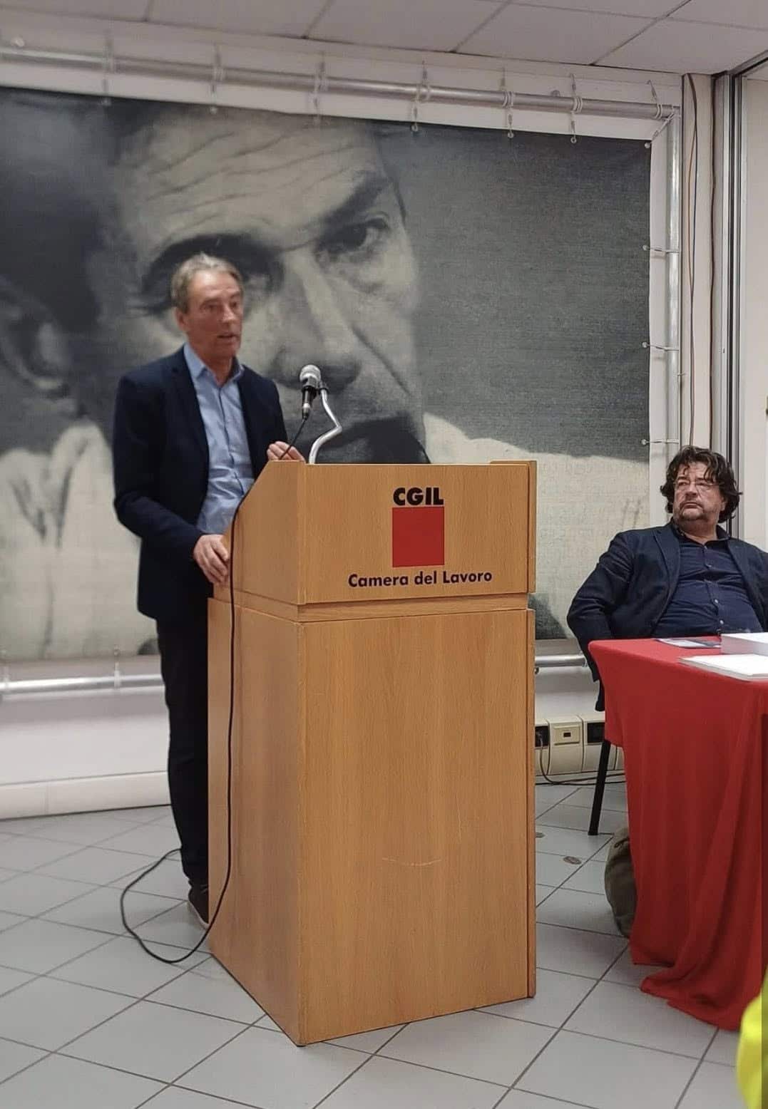 Il futuro della sanità pubblica nel libro di Renzo Berti: la presentazione del volume alla Camera del Lavoro di Prato