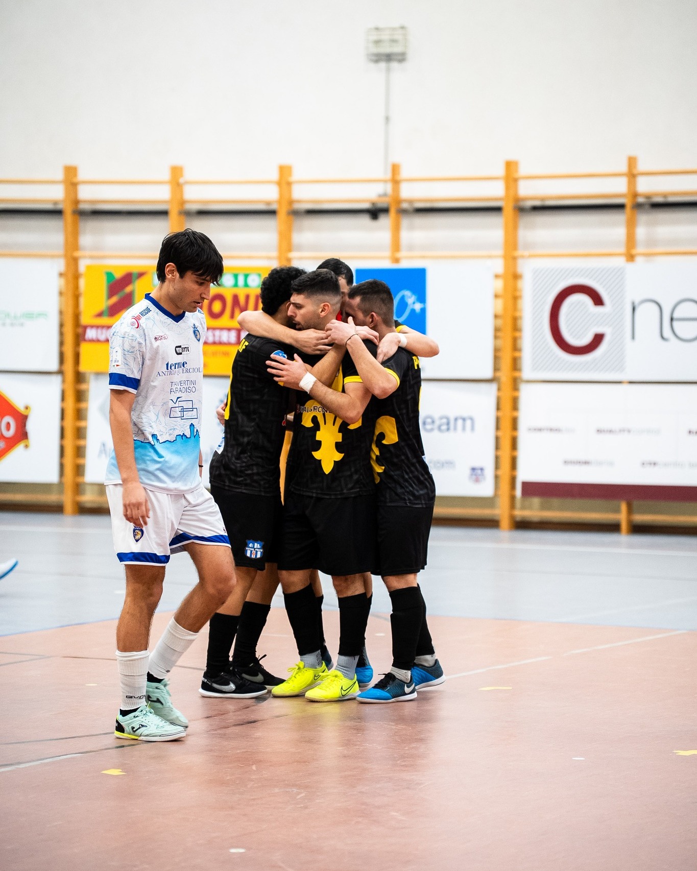 Italgronda Futsal Prato, fermata la capolista: Andrada allo scadere fa 5-5
