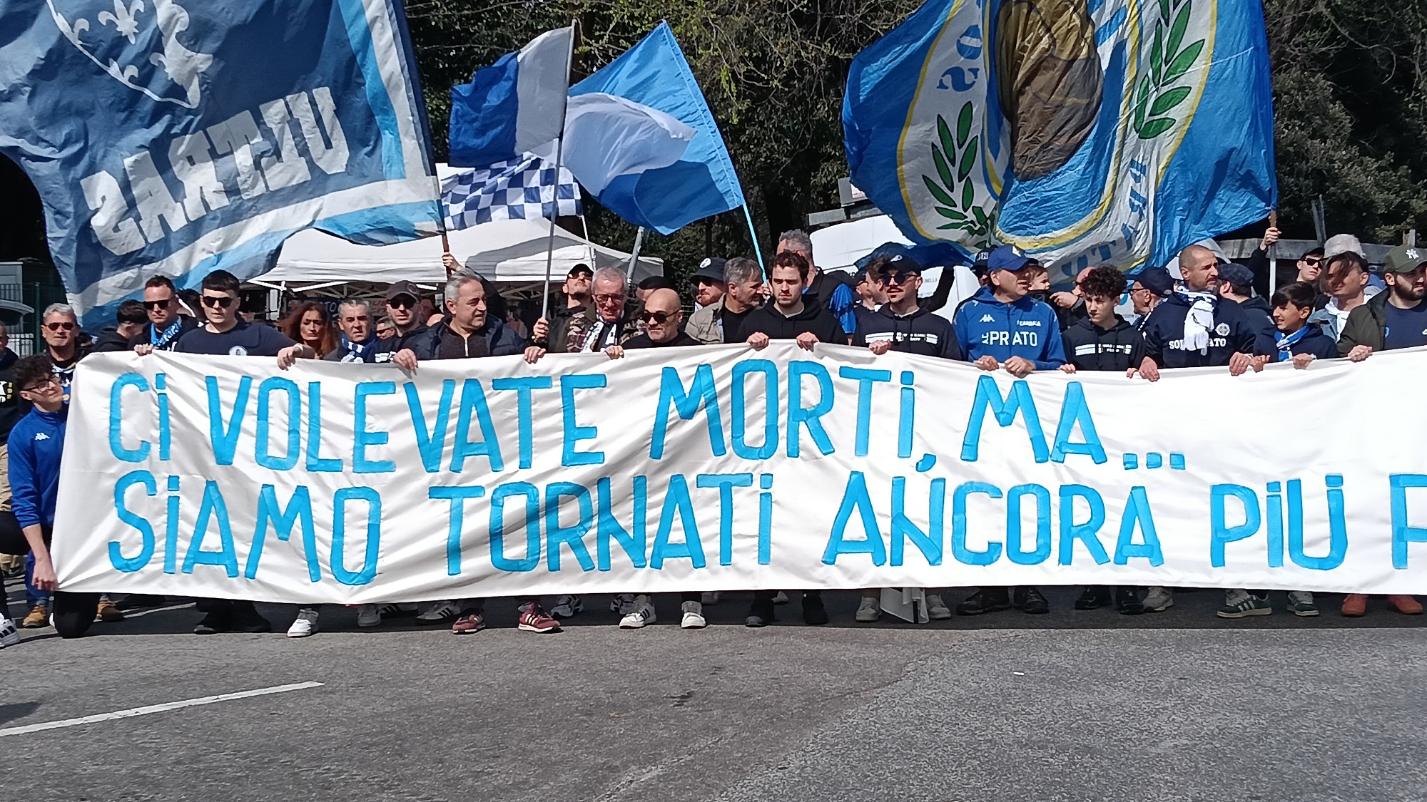 Prato-Siena, ecco la protesta della Curva Ferrovia contro il mancato aumento della capienza