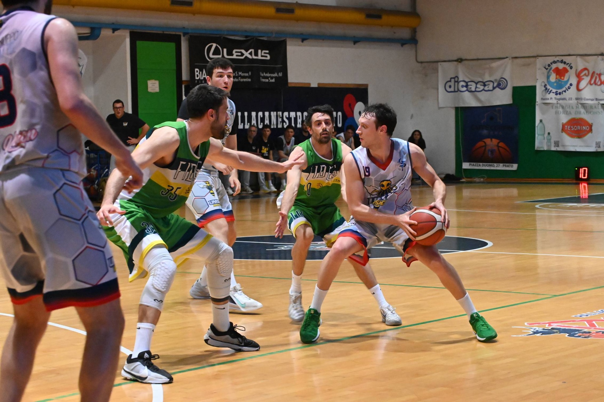 Union, buona la prima: Montevarchi rimontata e battuta 72-66