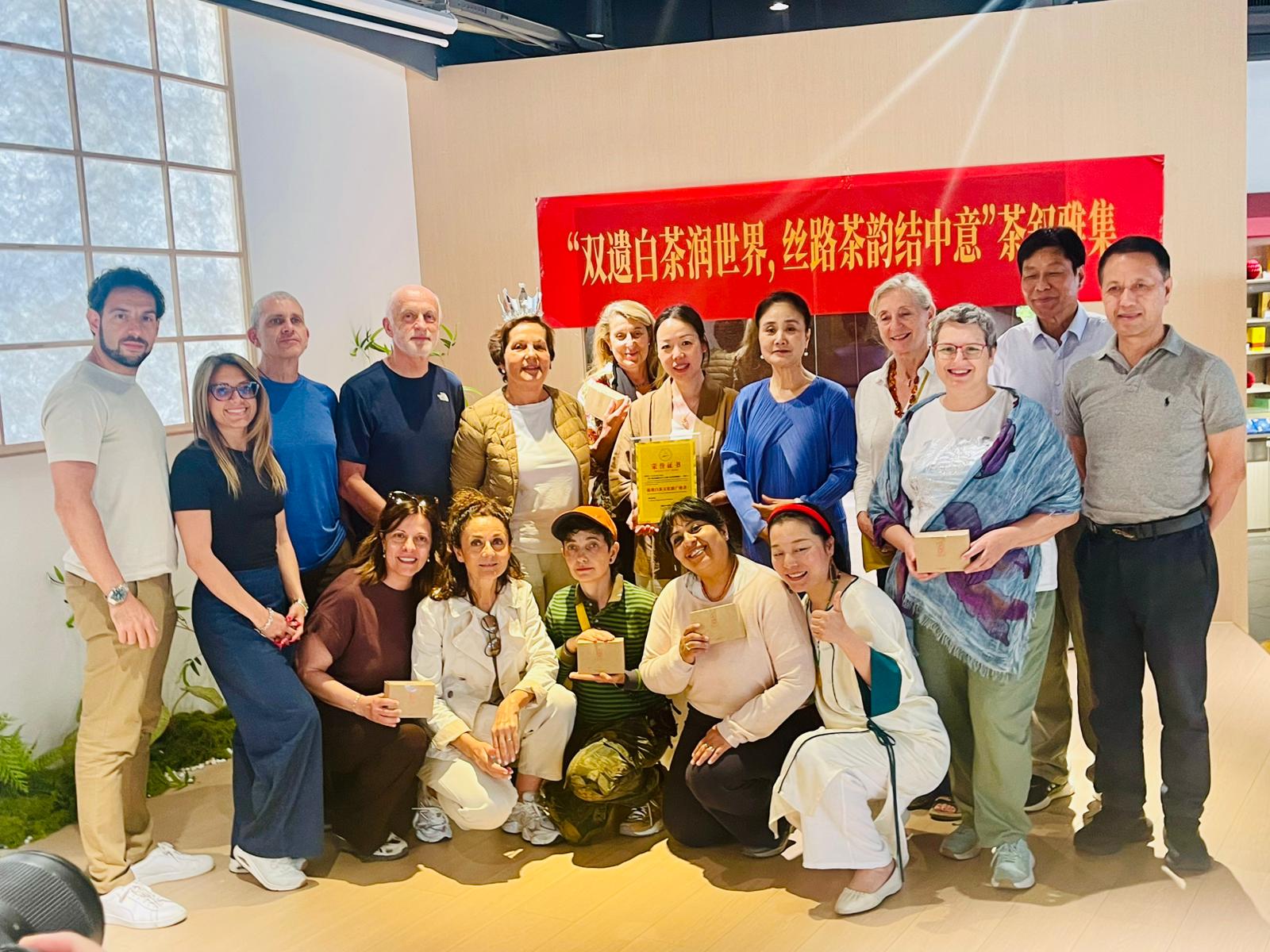premiazione delegazione italiana tè cina