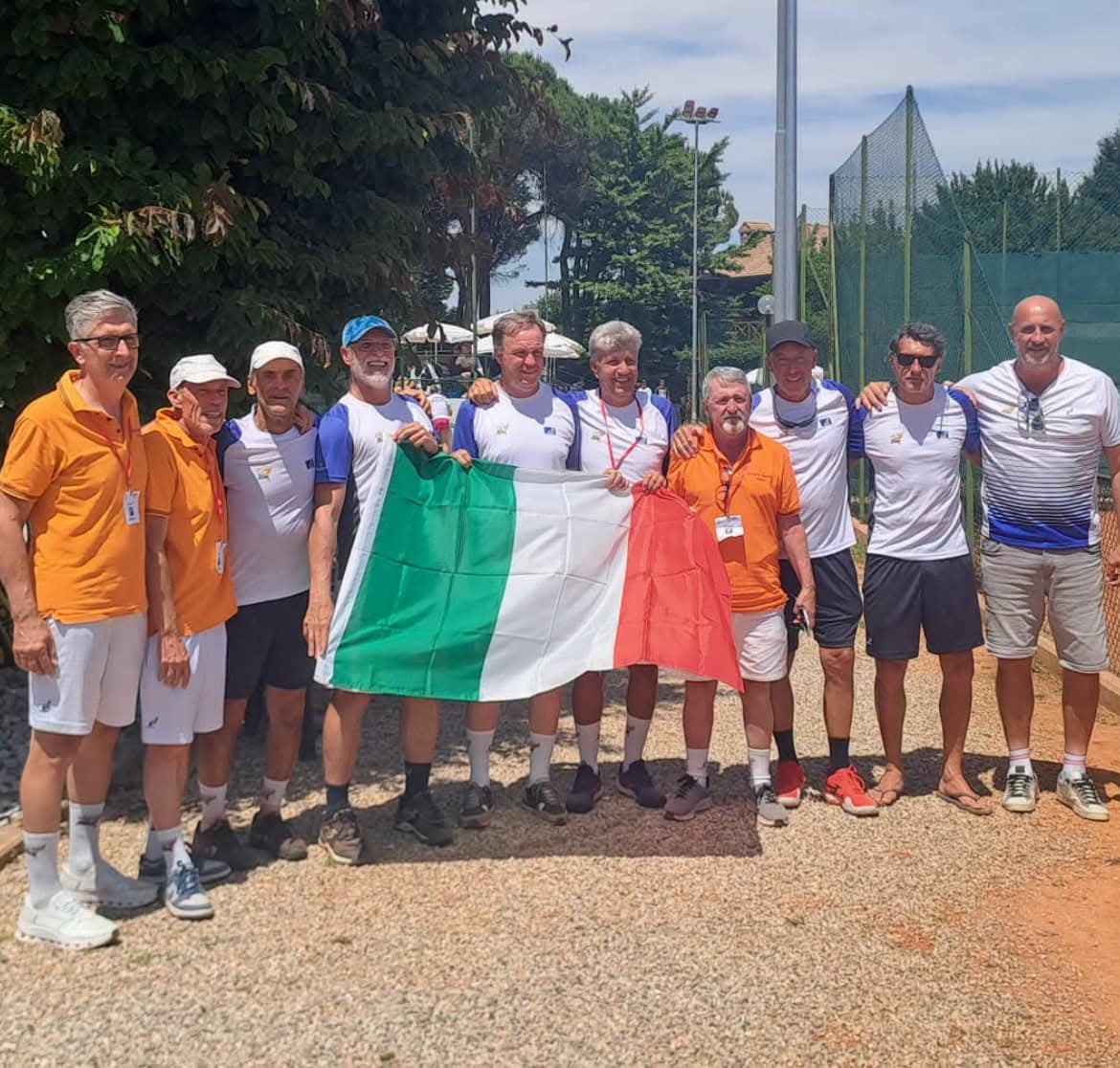 Ct Etruria, la formazione Over 60 vince il titolo italiano