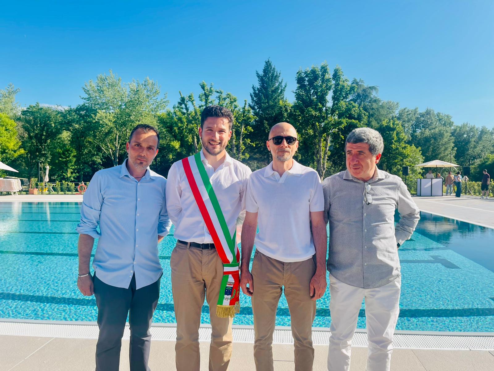 Inaugurato il restyling della piscina comunale di Vicchio: a effettuare i lavori il Consorzio Cat Scarl