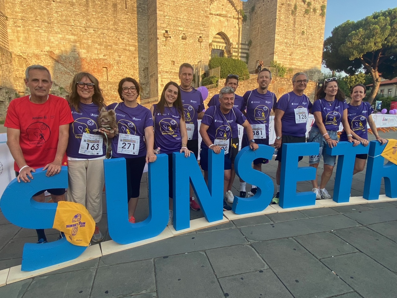 Sunset Run 2026, in oltre 550 hanno corso e camminato per l’Emporio Caritas