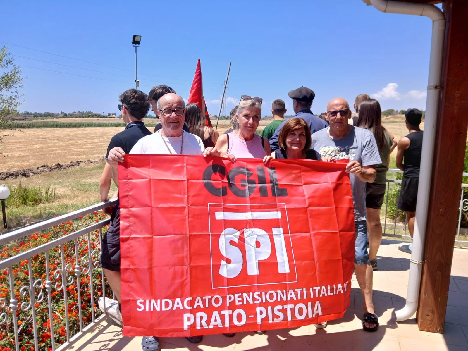 Dalla Toscana alla Calabria per coltivare legalità: si conclude l’esperienza dello Spi Cgil Prato Pistoia ai campi ‘E!State Liberi!’