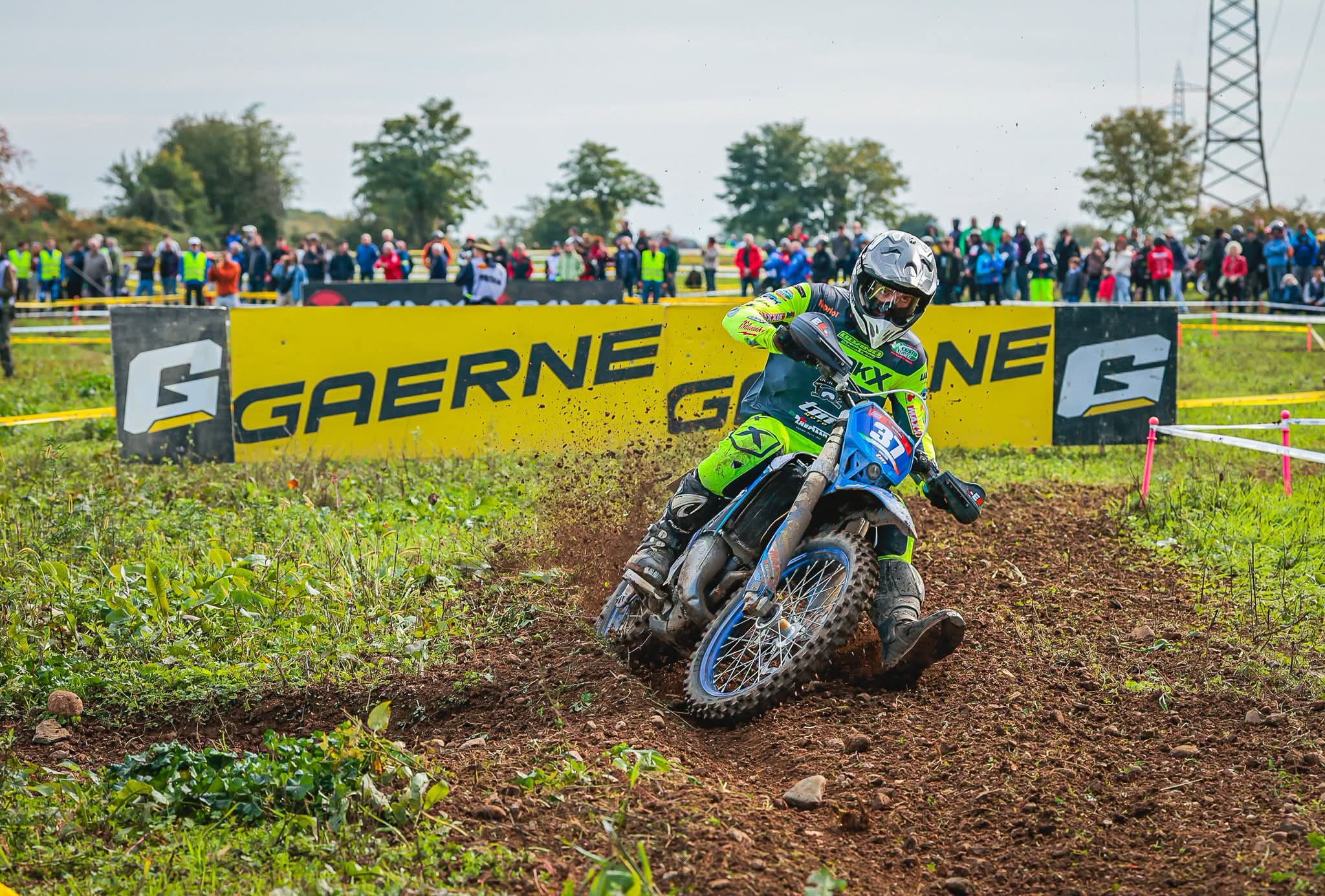 Matteo Giuliani trionfa a Tradate: il pratese è campione d’Italia Enduro Cadetti 125
